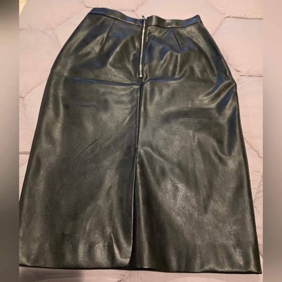 Black Vegan Leather Pencil Skirt - Picture 3 of 6